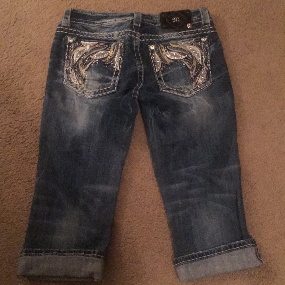 Miss Me Capris Jeans
